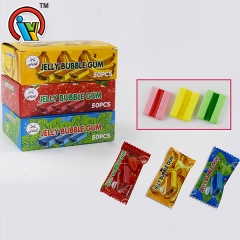 kẹo cao su bong bóng với thạch