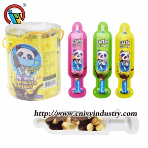 Kẹo bánh quy sô cô la hình ống tiêm với mứt
